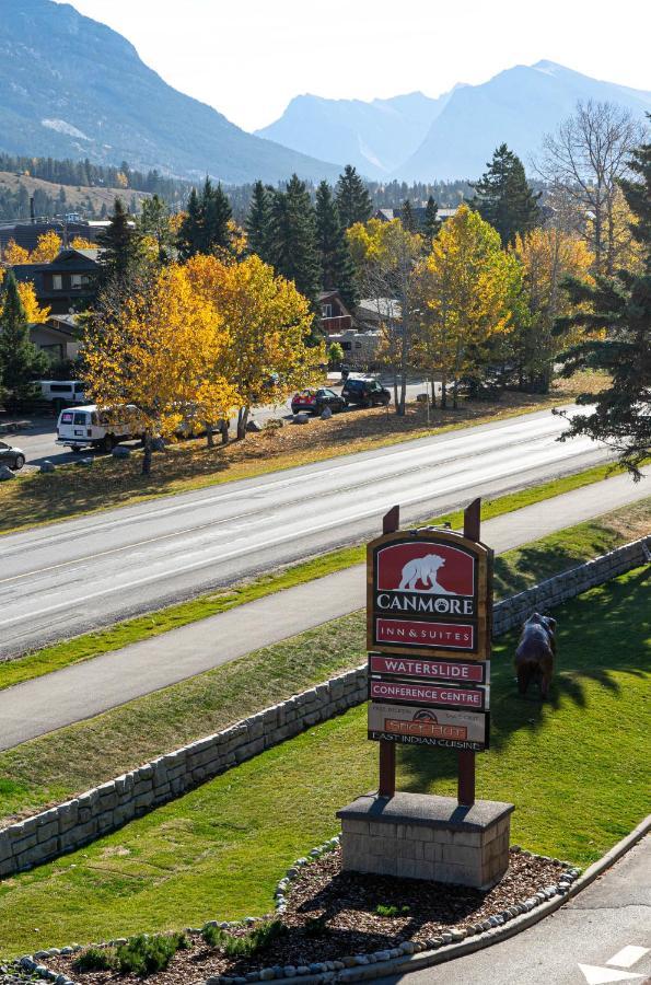 Canmore Inn & Suites Exterior foto